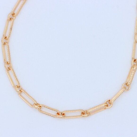 "Minimalist & Elegant Necklace Chain – Perfect for Women & Girls | UNVRC1522 - Picture 2 of 10